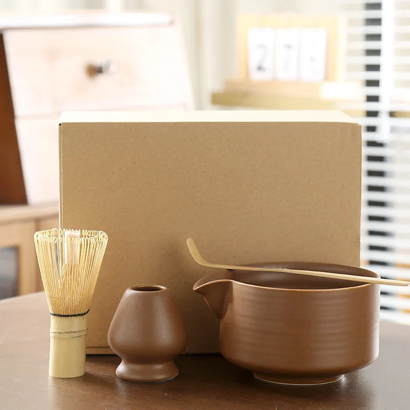 Japanisches Matcha Set 4-teilig – Schale mit Ausgießer