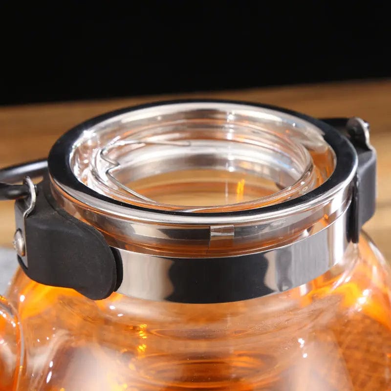 Birnenförmige Glasteekanne mit schwarzem Griff 800ml