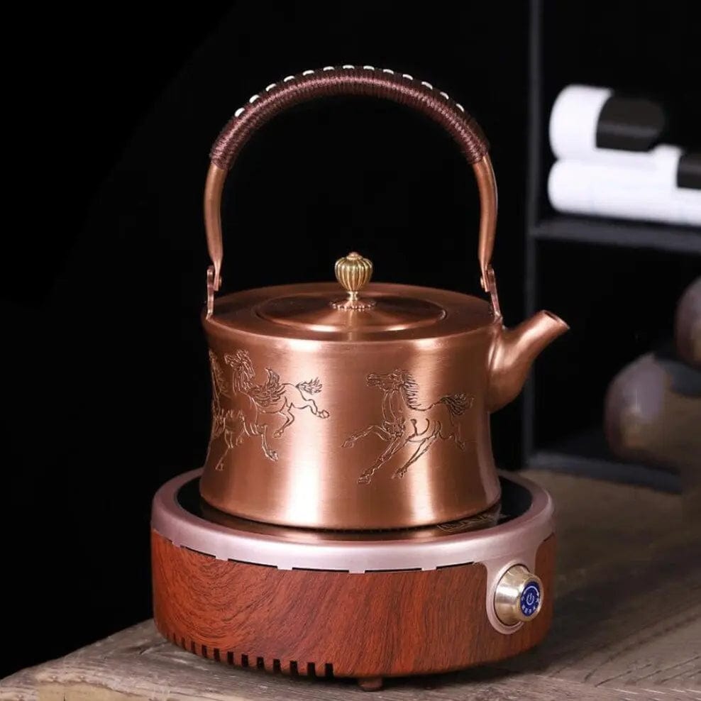 Chinesische Kupfer-Teekanne mit Pferdemotiven 1L