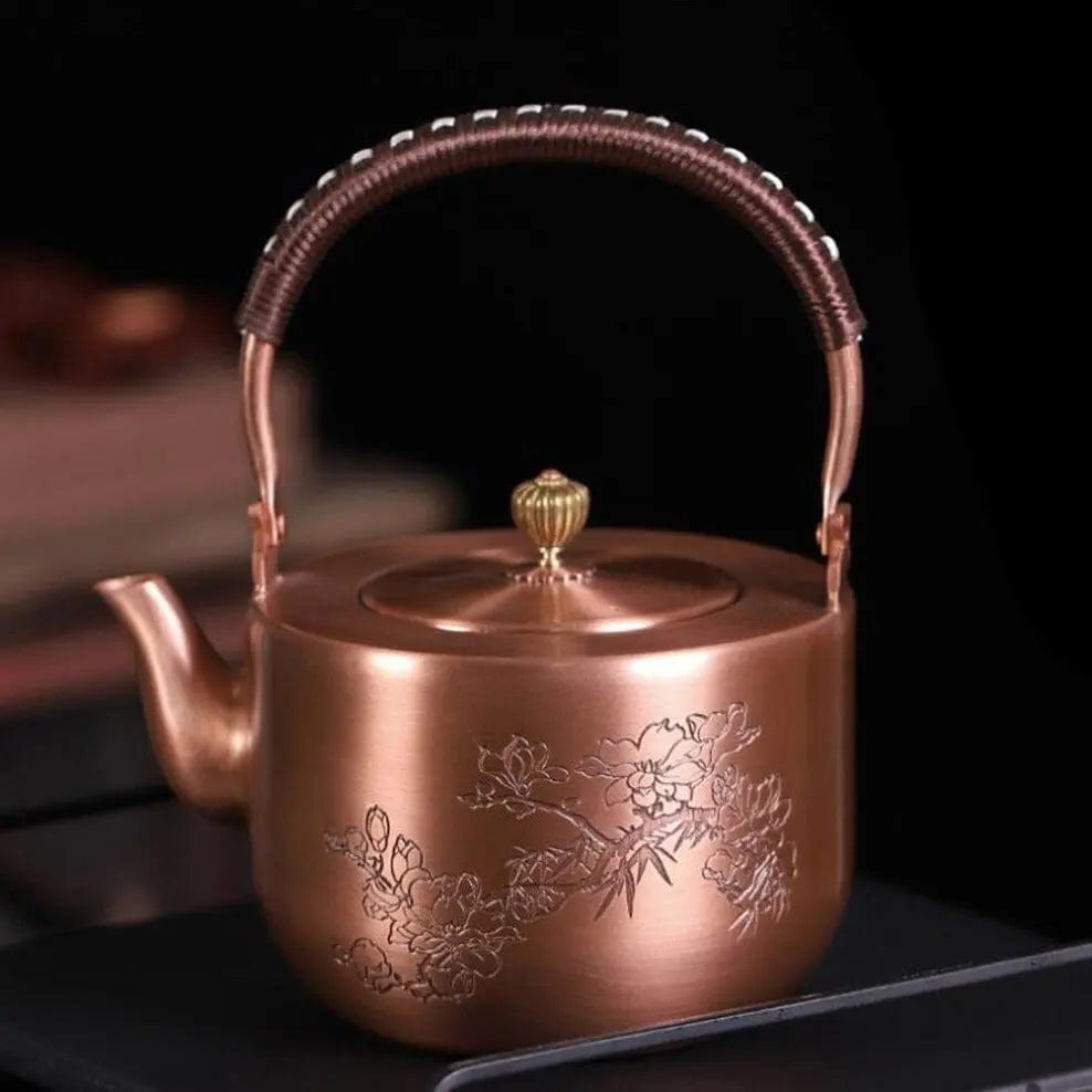 Chinesische Kupfer-Teekanne mit Pflaumenblüten 1,5L