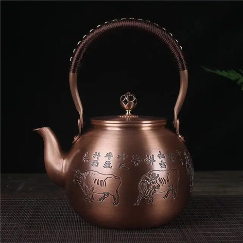 Chinesische Kupfer-Teekanne Rund Stiere 1,5L