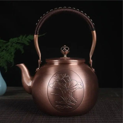 Chinesische runde Kupfer-Teekanne Seerose 1,5L
