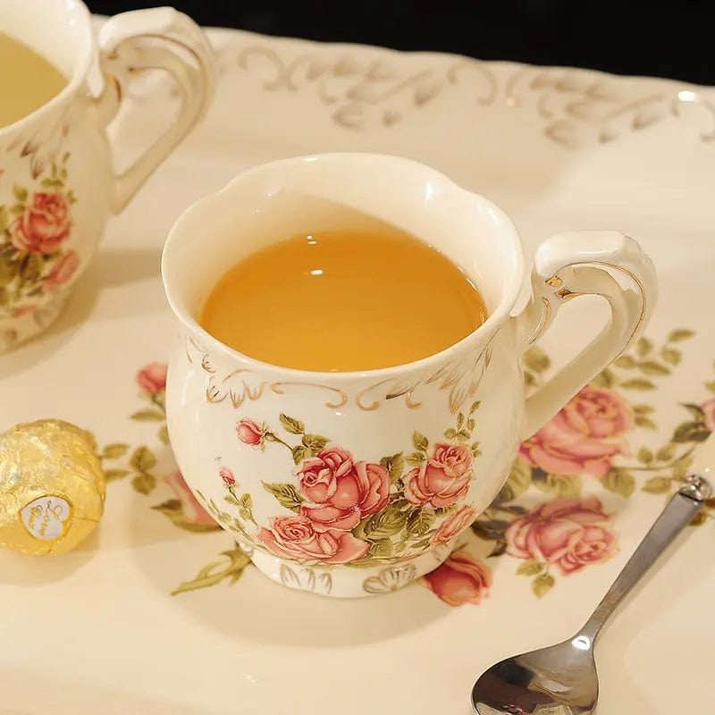 Englisches Teeservice aus Porzellan mit rosa Mustern