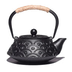 Japanische Gusseisen-Teekanne mit Kreis-Motiven 900 ml