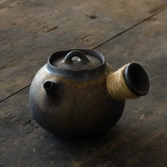 Japanische Kyusu-Teekanne aus antiker Keramik 200 ml