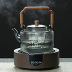 Japanische Teekanne aus Glas mit quadratischem Holzgriff 1,2L