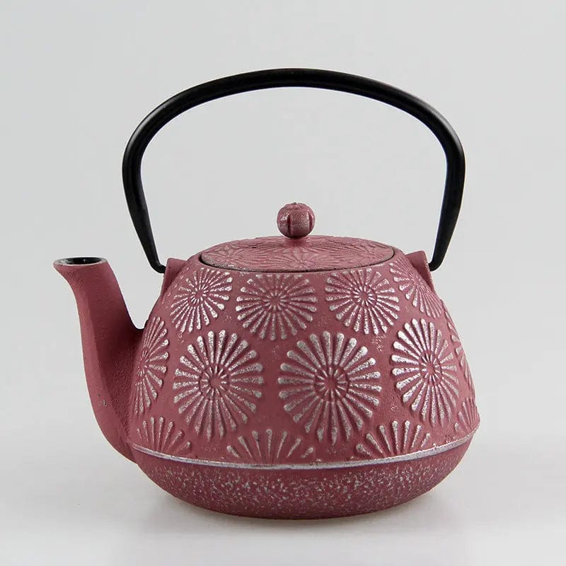 Japanische Teekanne aus Gusseisen mit Sonnenblumenmuster 1,2L