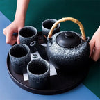 Japanische Teekanne aus schwarzer Keramik mit Bambus 800ML