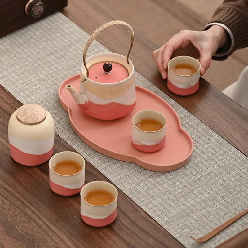 Japanisches Teeservice aus Sanfter Harmonie Keramik