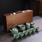 Japanisches Teeservice in Jadegrün Craquelé