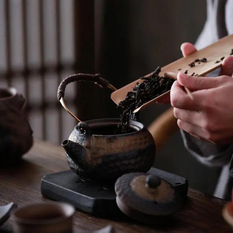 Retro Chinesische Teekanne aus Steingut 230ML