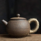 Runde Vintage Chinesische Teekanne aus Steingut 200ML