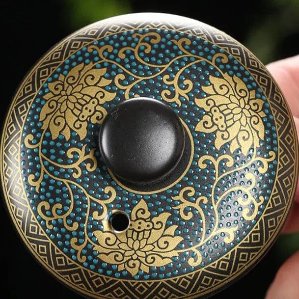 Schwarze chinesische Vintage-Keramik-Teekanne 240ML