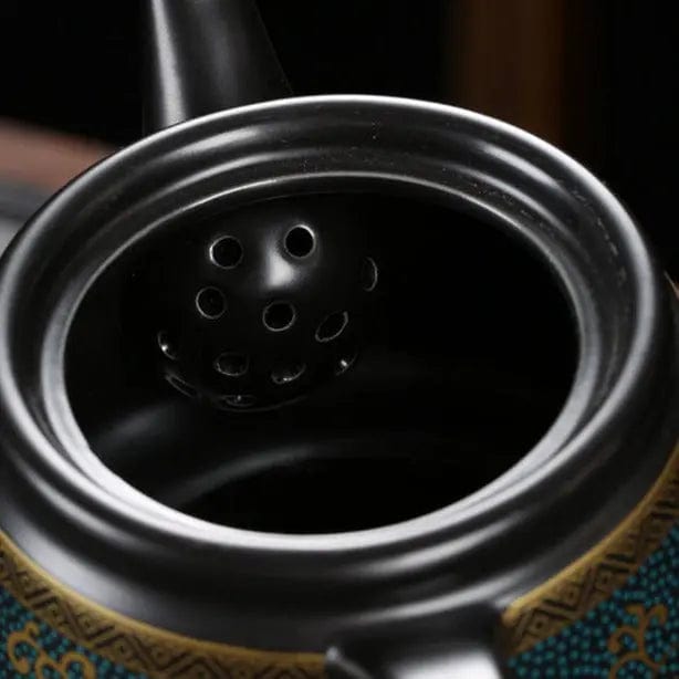 Schwarze chinesische Vintage-Keramik-Teekanne 240ML