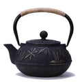 Schwarze Japanische Gusseisen-Teekanne mit Blattmustern 900ml