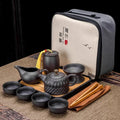 Schwarzes chinesisches Teeservice aus Ton
