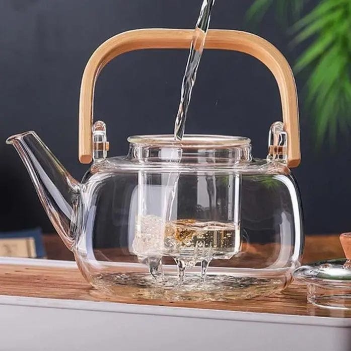 Skandinavische Glasteekanne mit Infuser 1L