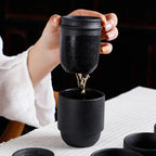 Tragbare chinesische Teekanne aus schwarzer Keramik 160ML