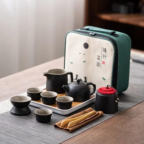 Tragbares japanisches Teeservice aus Keramik