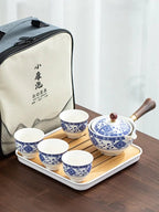 Transportierbares chinesisches Tee-Set aus Keramik